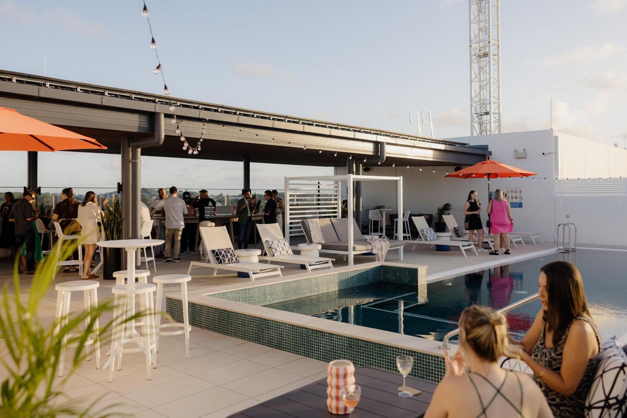 Holiday Inn Express & Suites Sunshine Coast By Ihg Maroochydore Buitenkant foto